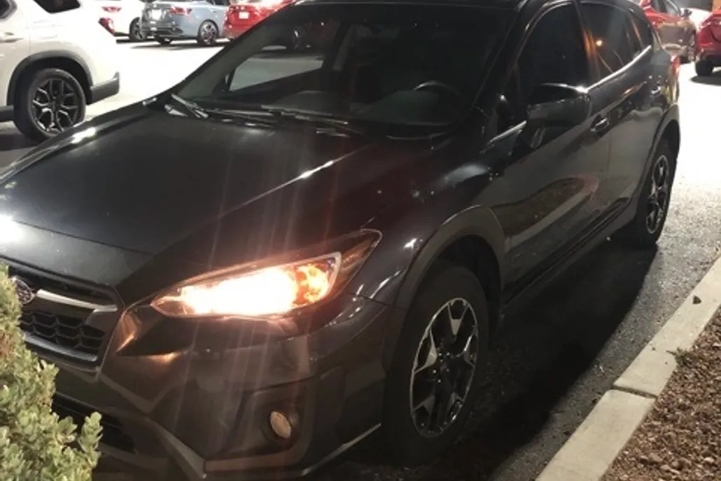 2019 Subaru Crosstrek 2.0i Premium photo 1