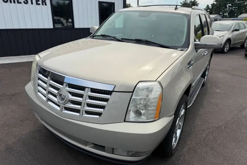 2008 Cadillac Escalade Sport photo 1