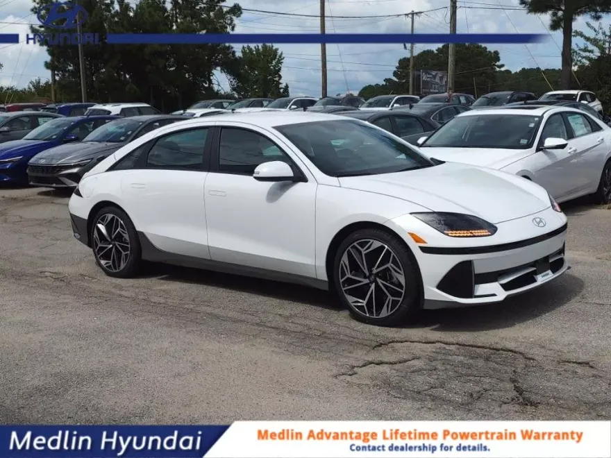 2024 Hyundai Ioniq 6 SEL photo 1