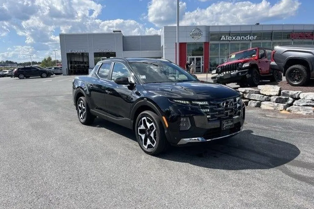 2024 Hyundai Santa Cruz Limited photo 1