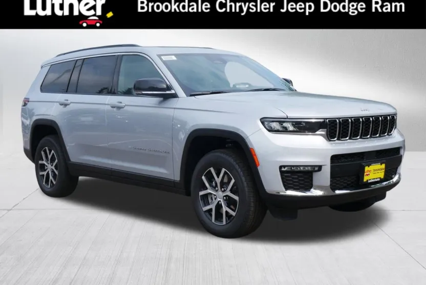 2025 Jeep Grand Cherokee Limited photo 1