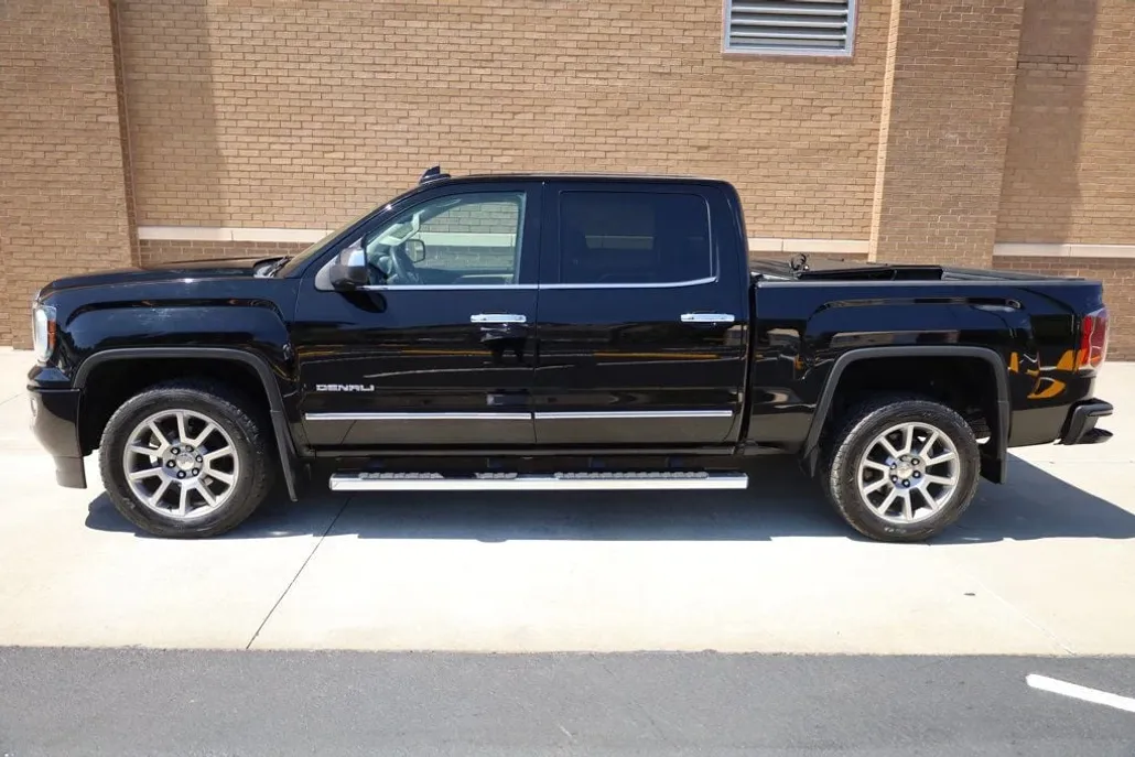 2017 Gmc Sierra 1500 Denali photo 1