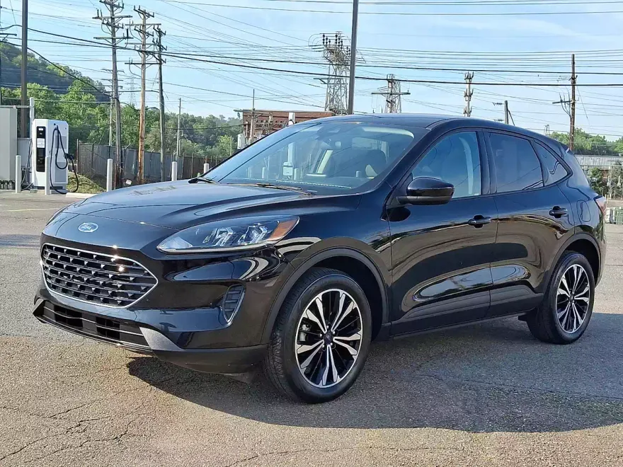 2022 Ford Escape SE photo 1