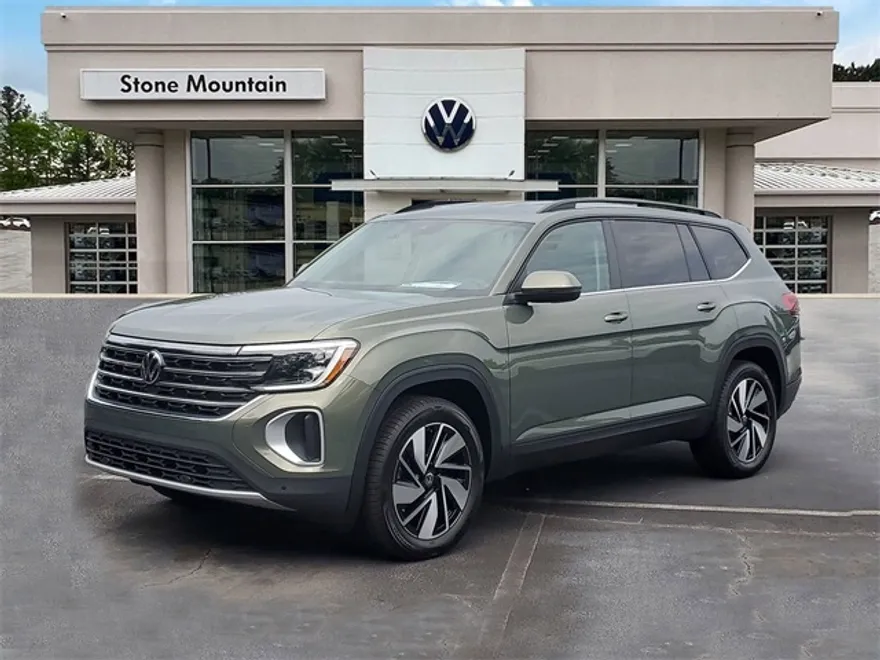 2026 Volkswagen Atlas SE Technology photo 1