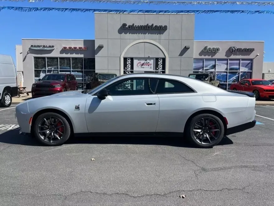 2024 Dodge Charger R/T Scat Pack photo 1