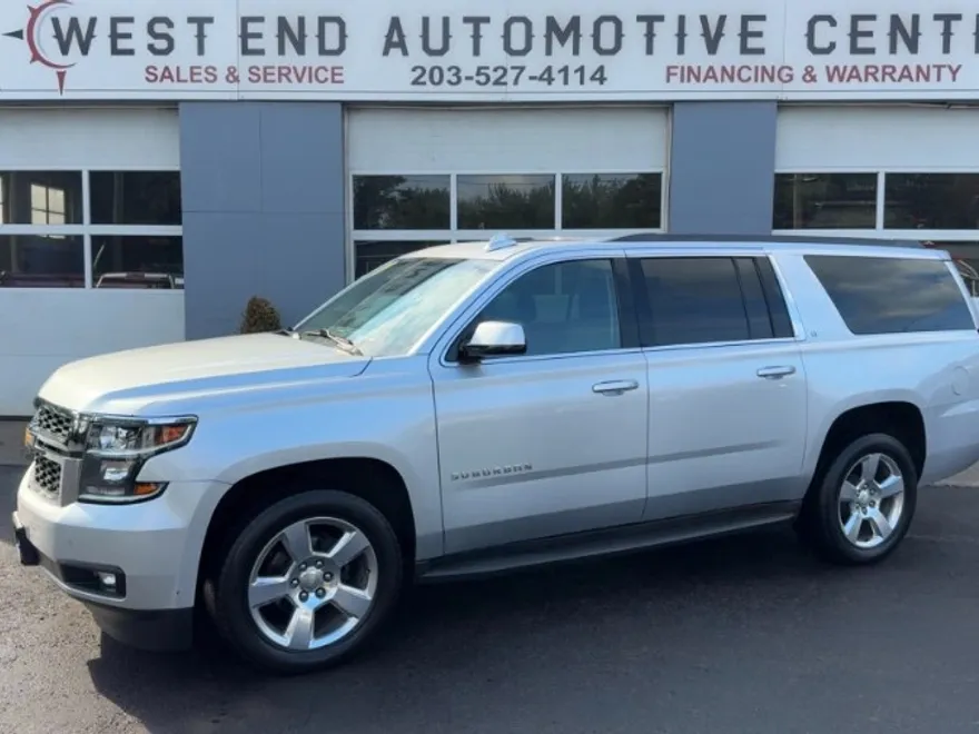 2015 Chevrolet Suburban LT photo 1