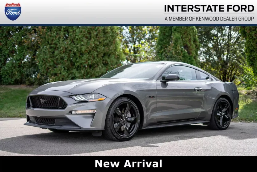 2022 Ford Mustang GT photo 1