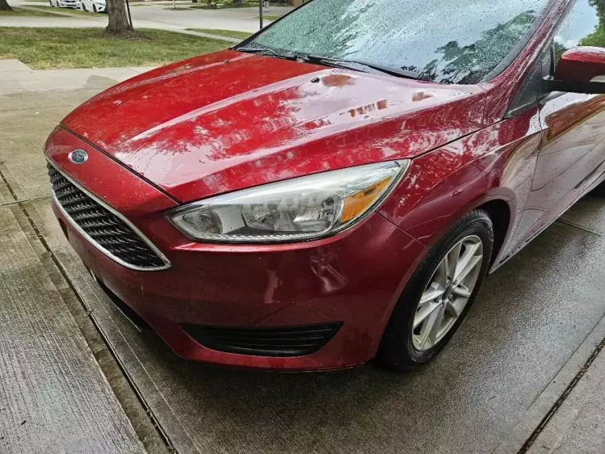 2016 Ford Focus SE photo 1