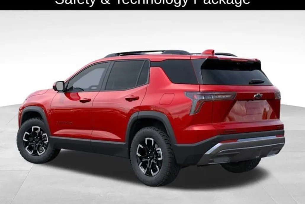 2026 Chevrolet Equinox ACTIV photo 1