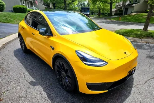 2021 Tesla Model Y Performance photo 3