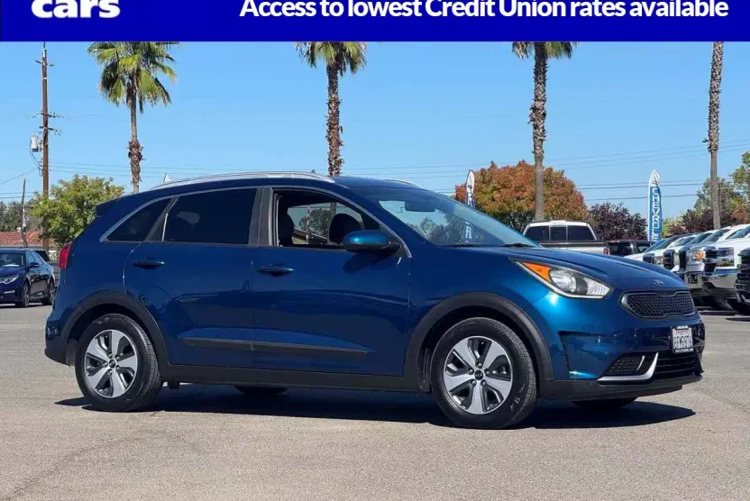 2018 Kia Niro LX photo 1
