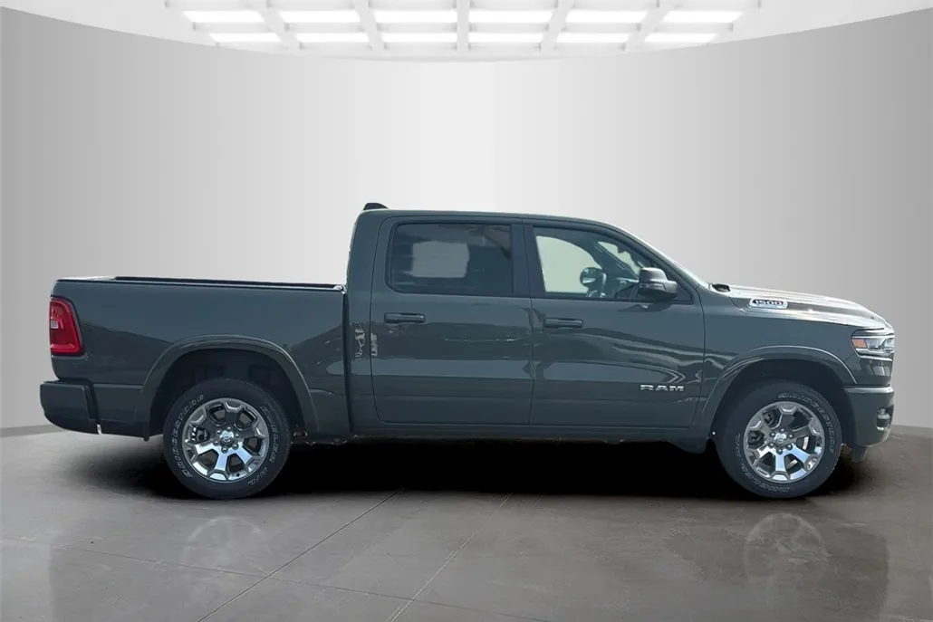 2025 Ram 1500 Big Horn photo 1
