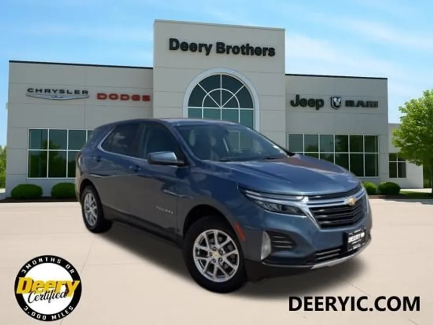 2024 Chevrolet Equinox LT photo 1