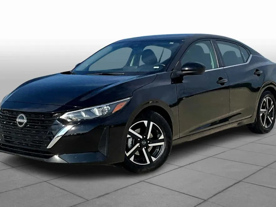2024 Nissan Sentra SV photo 1