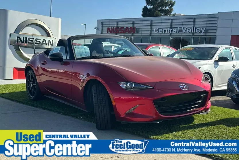 2021 Mazda MX-5 Miata Miata Sport photo 1