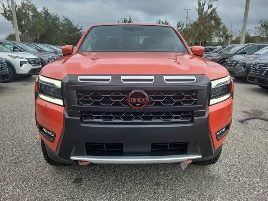 2025 Nissan Frontier Crew Cab PRO-X photo 1
