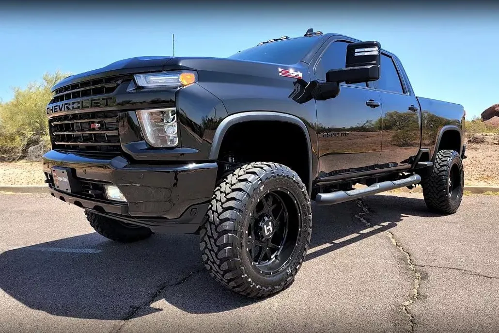 2022 Chevrolet Silverado 2500HD LTZ Midnight Edition photo 1