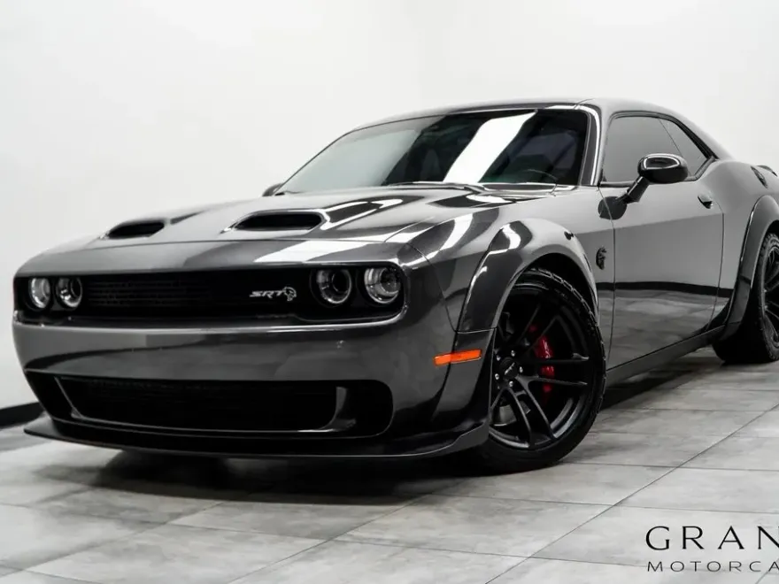 2022 Dodge Challenger SRT8 Hellcat Widebody photo 1