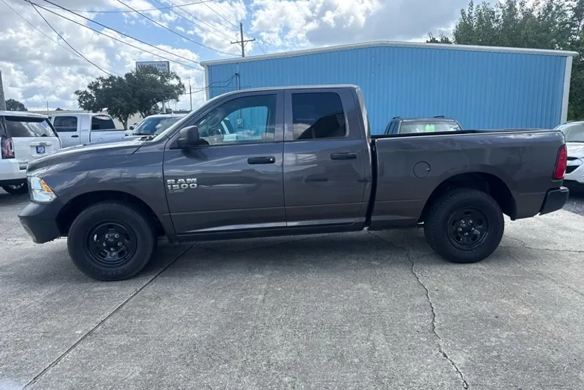 2019 Ram 1500 Classic Tradesman photo 1