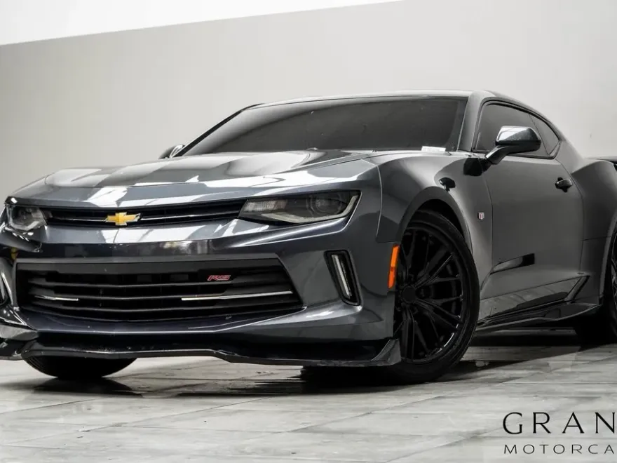 2018 Chevrolet Camaro 1LS photo 1