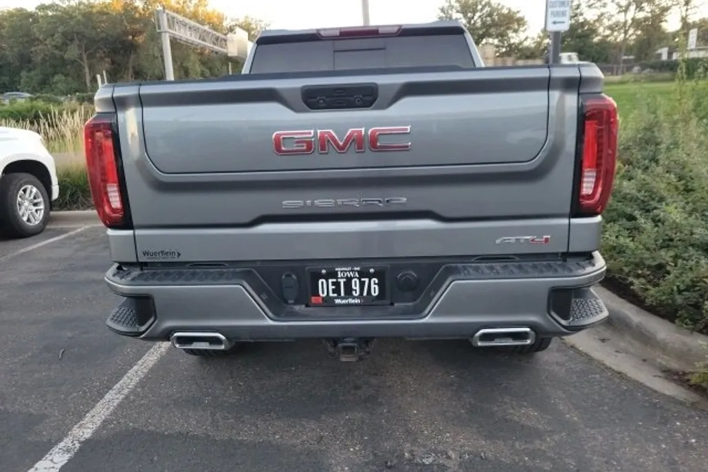 2021 Gmc Sierra 1500 AT4 photo 1
