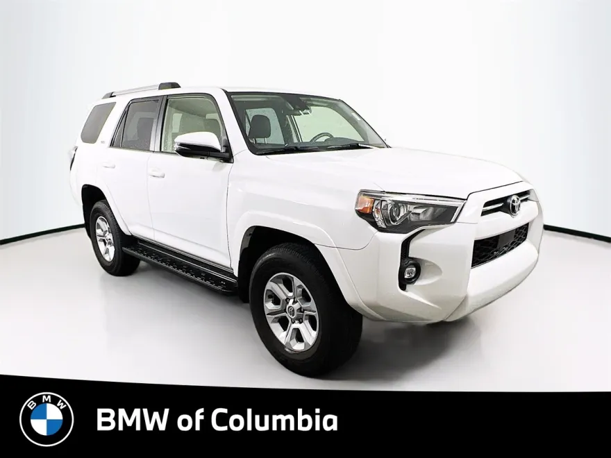 2024 Toyota 4Runner SR5 Premium photo 1