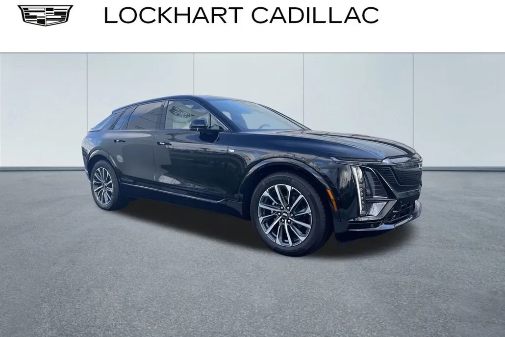 2024 Cadillac Lyriq Sport photo 1