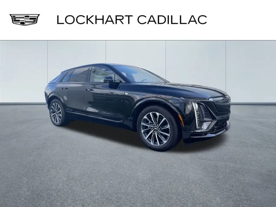 2024 Cadillac Lyriq Sport photo 1