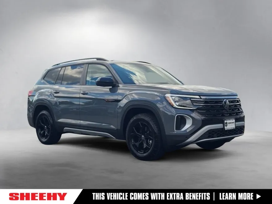 2025 Volkswagen Atlas Peak Edition photo 1
