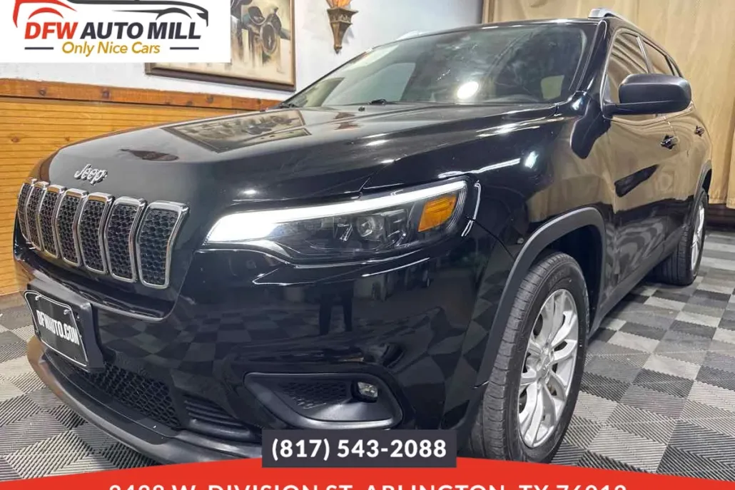 2019 Jeep Cherokee Latitude photo 1