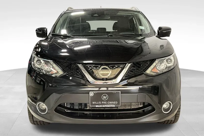 2018 Nissan Rogue Sport SL photo 1