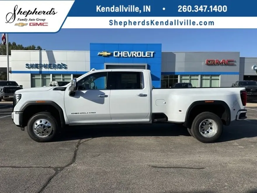2026 Gmc Sierra 3500 HD Denali Ultimate photo 1