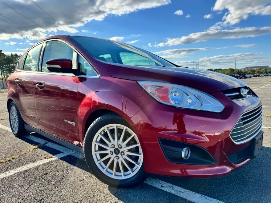 2015 Ford C-Max Hybrid SEL photo 1