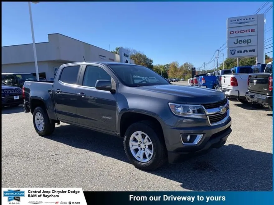2017 Chevrolet Colorado LT photo 1
