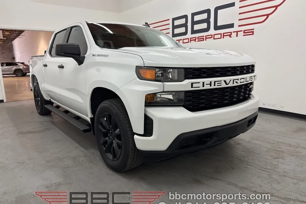 2022 Chevrolet Silverado 1500 Custom photo 1