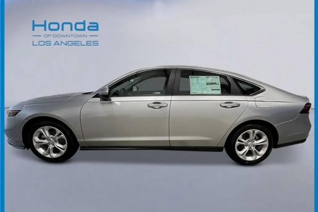 2025 Honda Accord LX photo 1