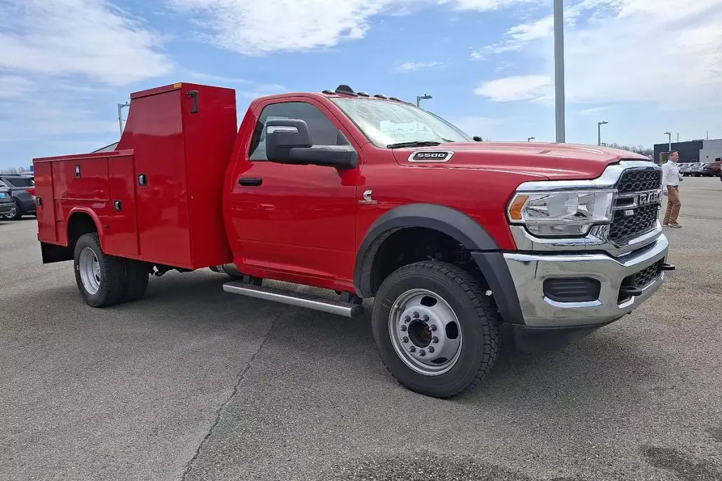2024 Ram 5500 Tradesman SLT photo 1