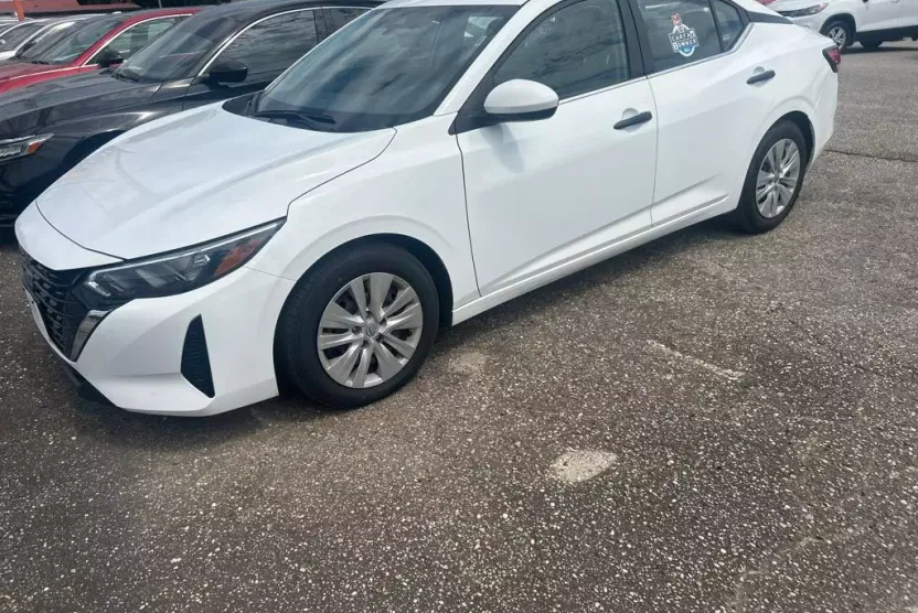 2024 Nissan Sentra S photo 1