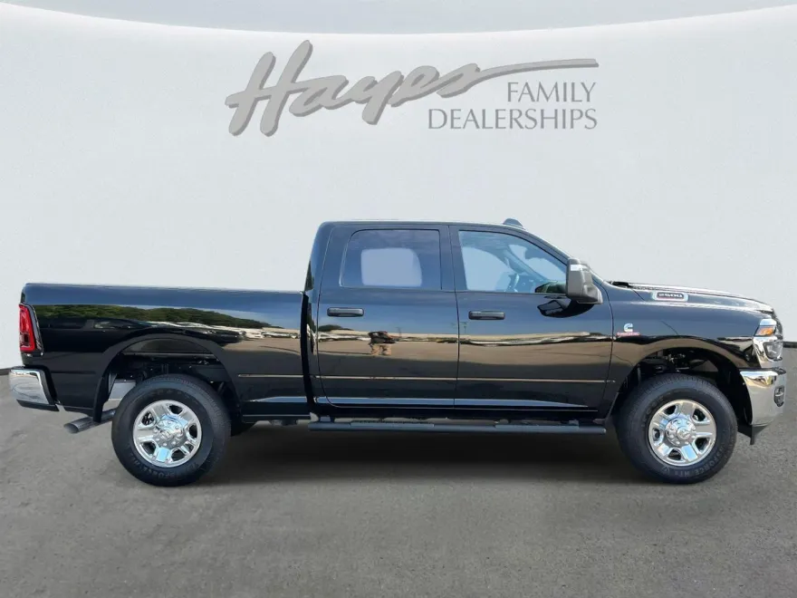 2025 Ram 2500 Tradesman photo 1