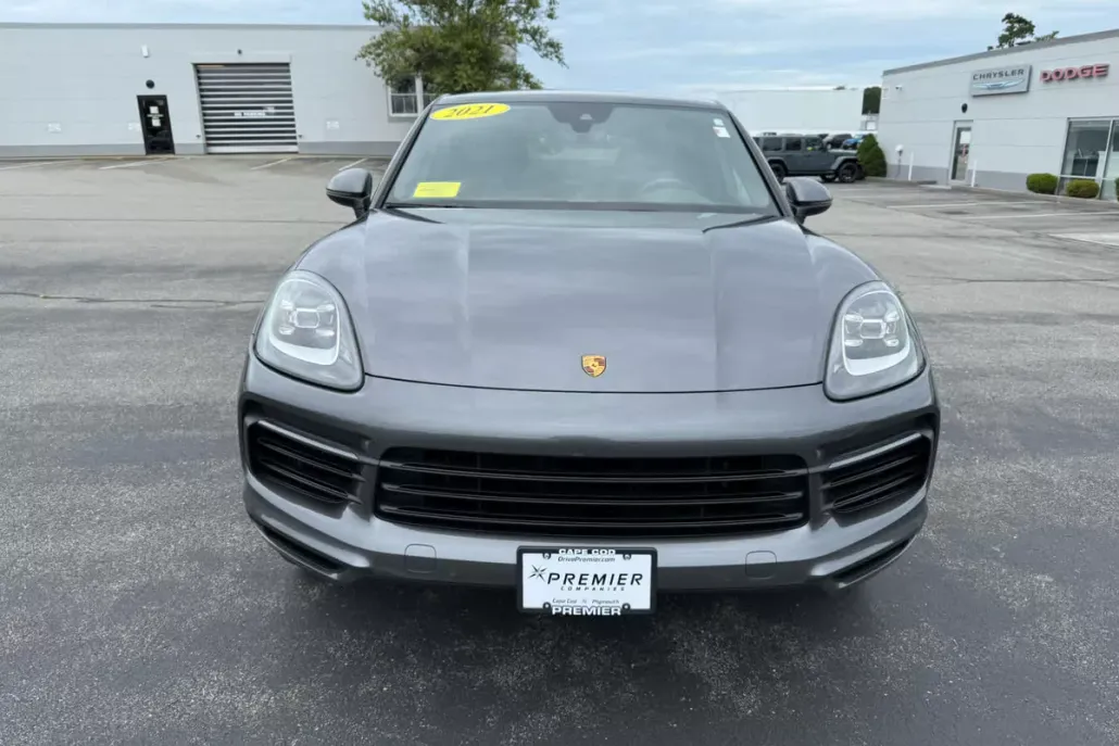 2021 Porsche Cayenne Coupe photo 1