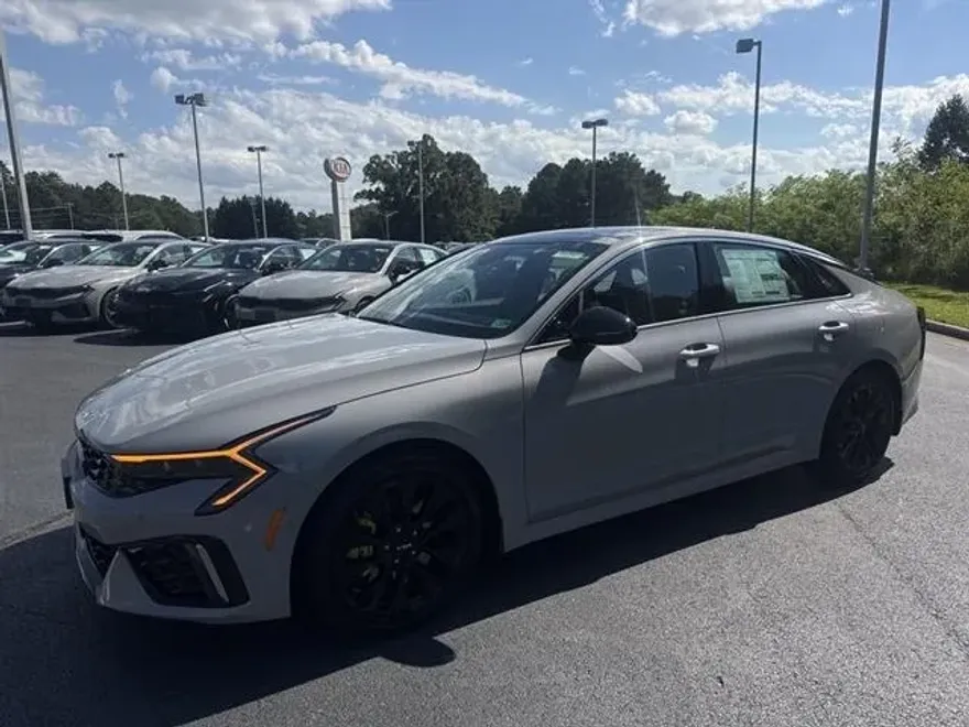 2026 Kia K5 GT photo 1