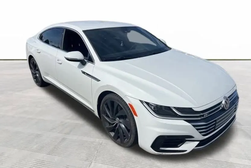 2019 Volkswagen Arteon SE R-Line photo 1