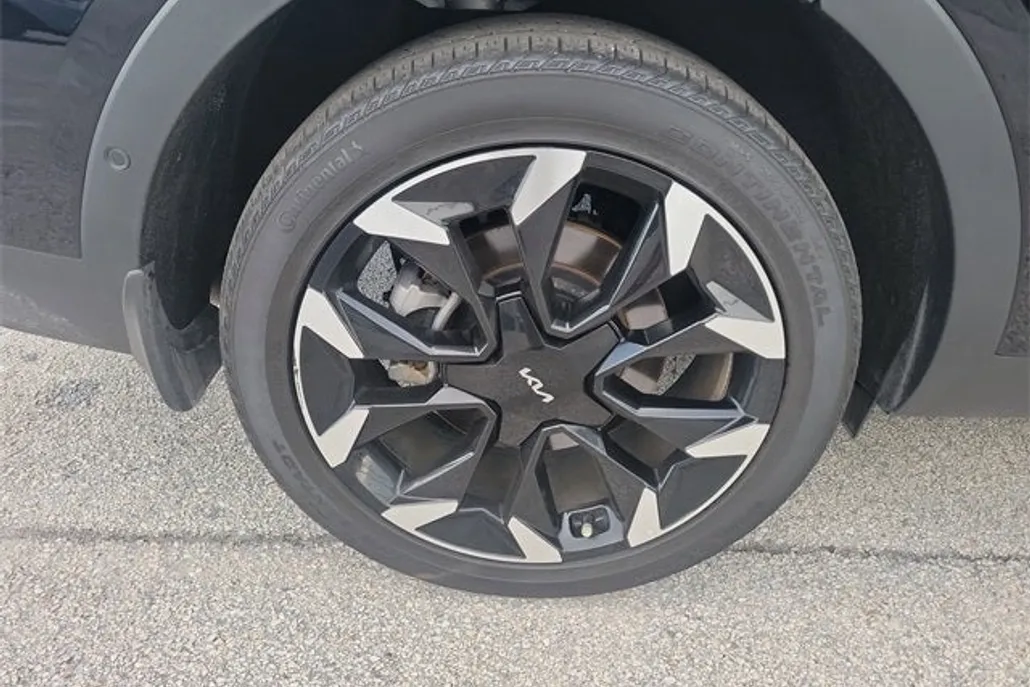 2024 Kia Sorento X-Line EX photo 1