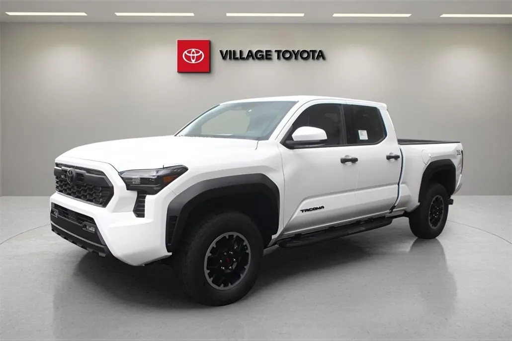 2025 Toyota Tacoma TRD Off-Road photo 1
