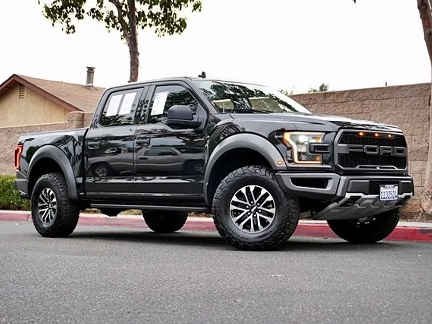 2020 Ford F-150 Raptor photo 1