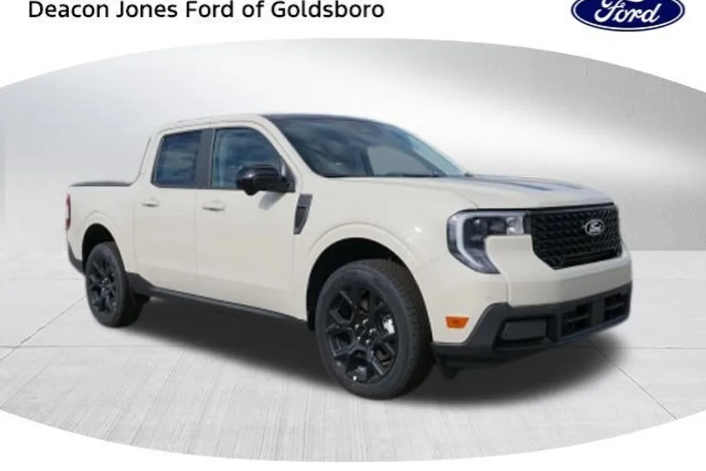 2025 Ford Maverick Lariat photo 1
