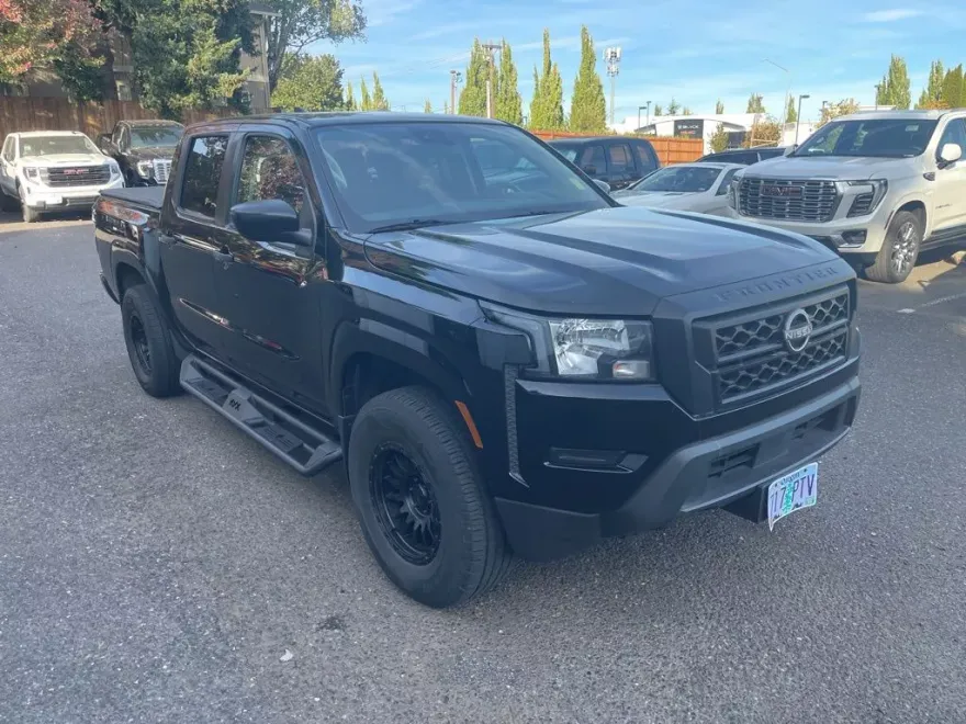2022 Nissan Frontier S photo 1