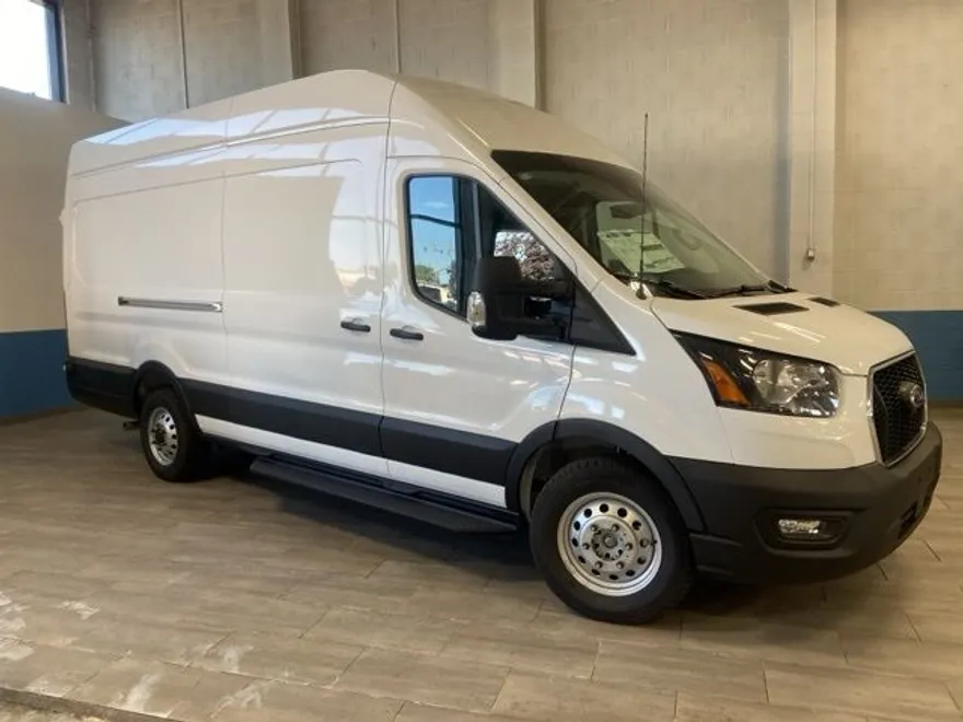 2025 Ford Transit photo 1