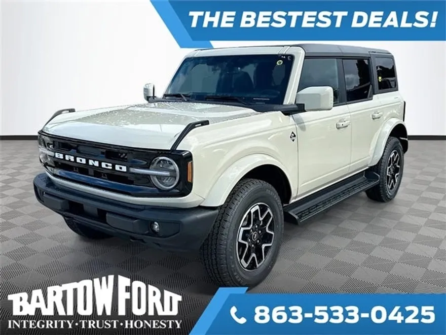 2025 Ford Bronco Outer Banks photo 1