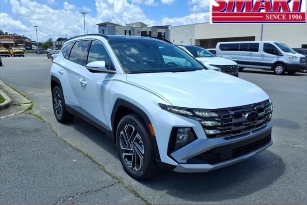 2025 Hyundai Tucson Hybrid Limited photo 1